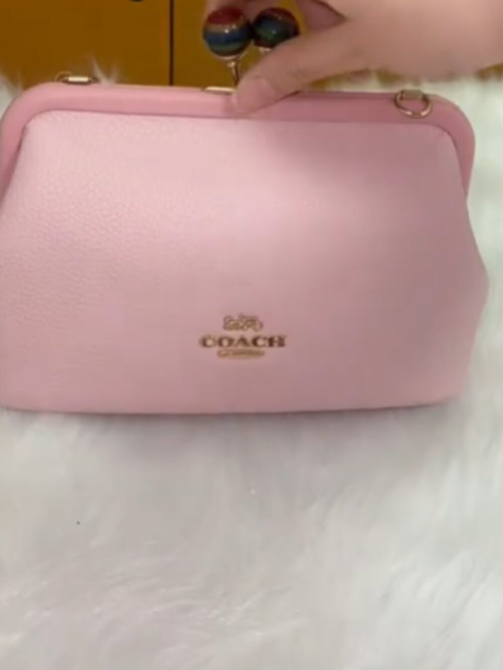 Coach Nora Kisslock Pink Crossbody Bag